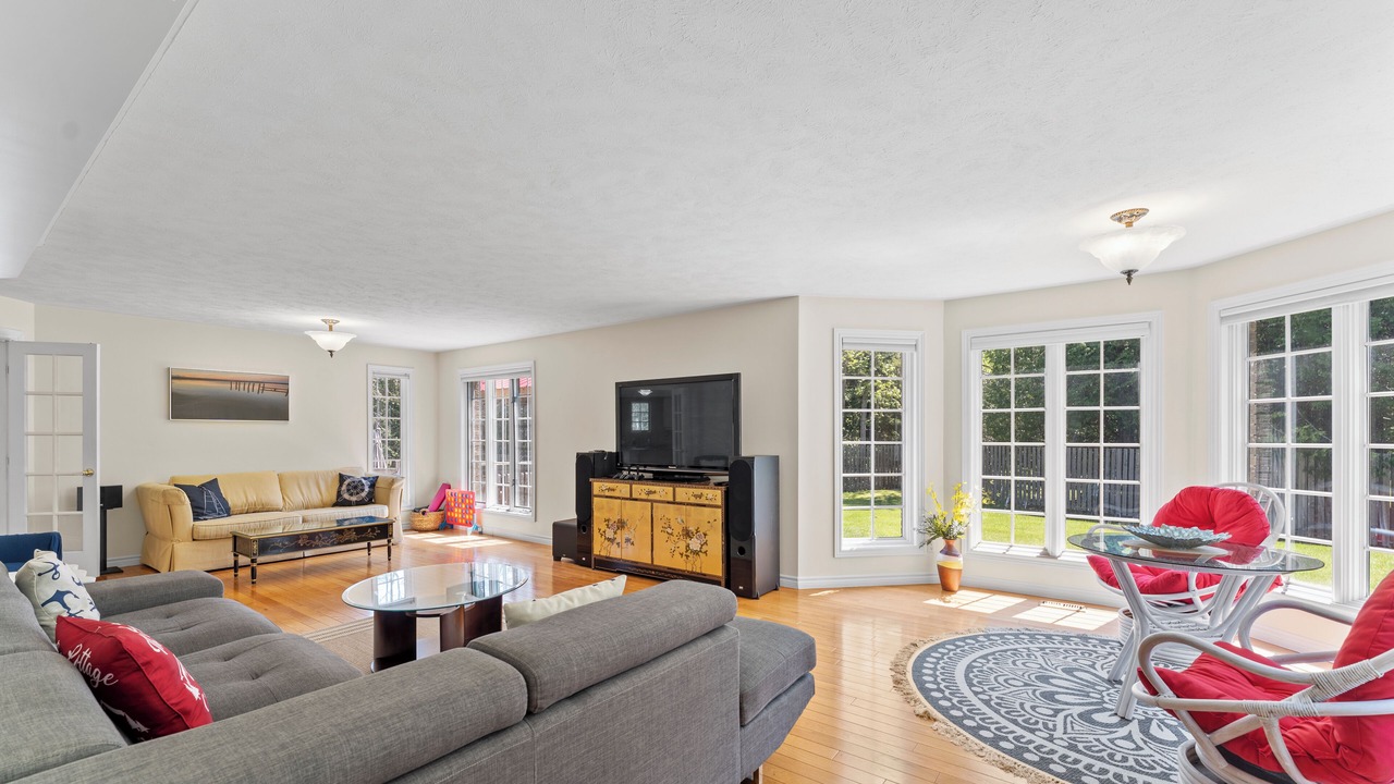Photo of Livingroom in South Bruce Peninsula