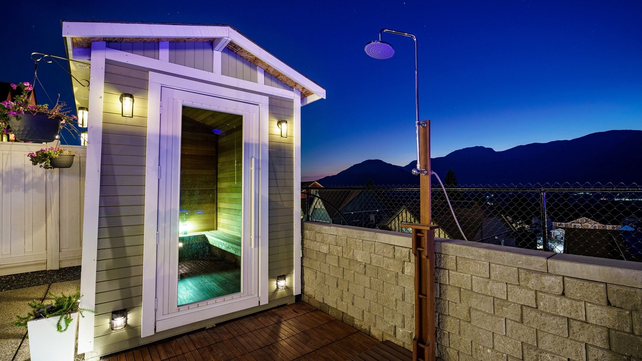 Photo of Patio Balcony in Agassiz