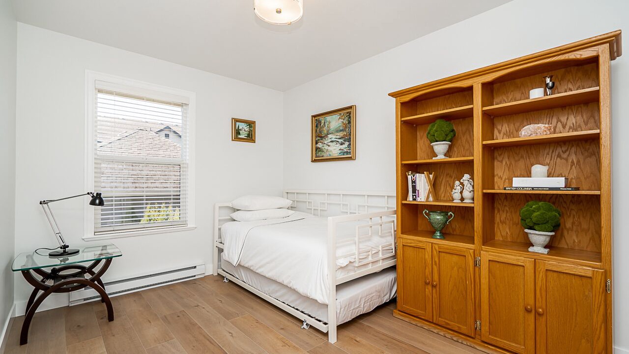 Photo of Bedroom in Willoughby
