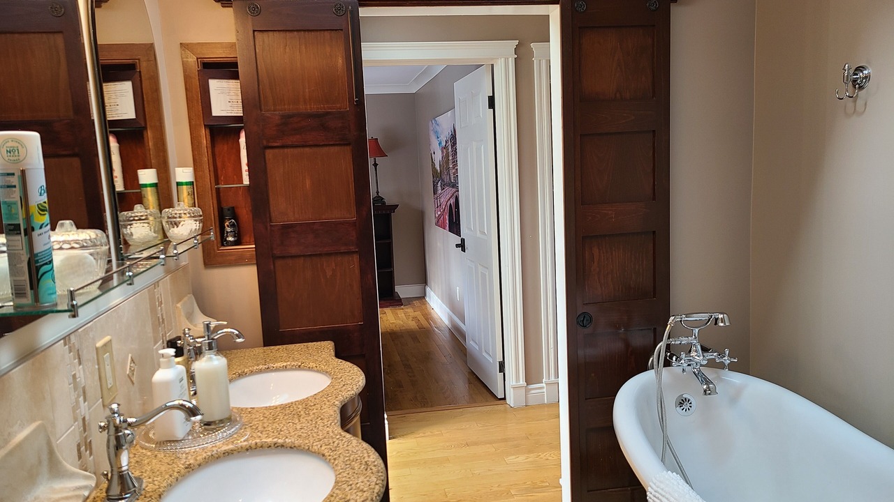 Photo of Bathroom in West End