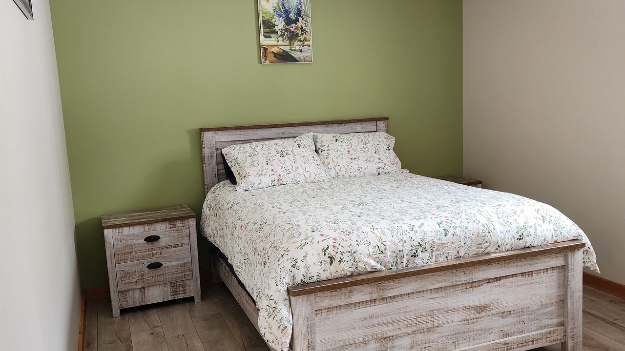 Photo of Bedroom in Pincher Creek