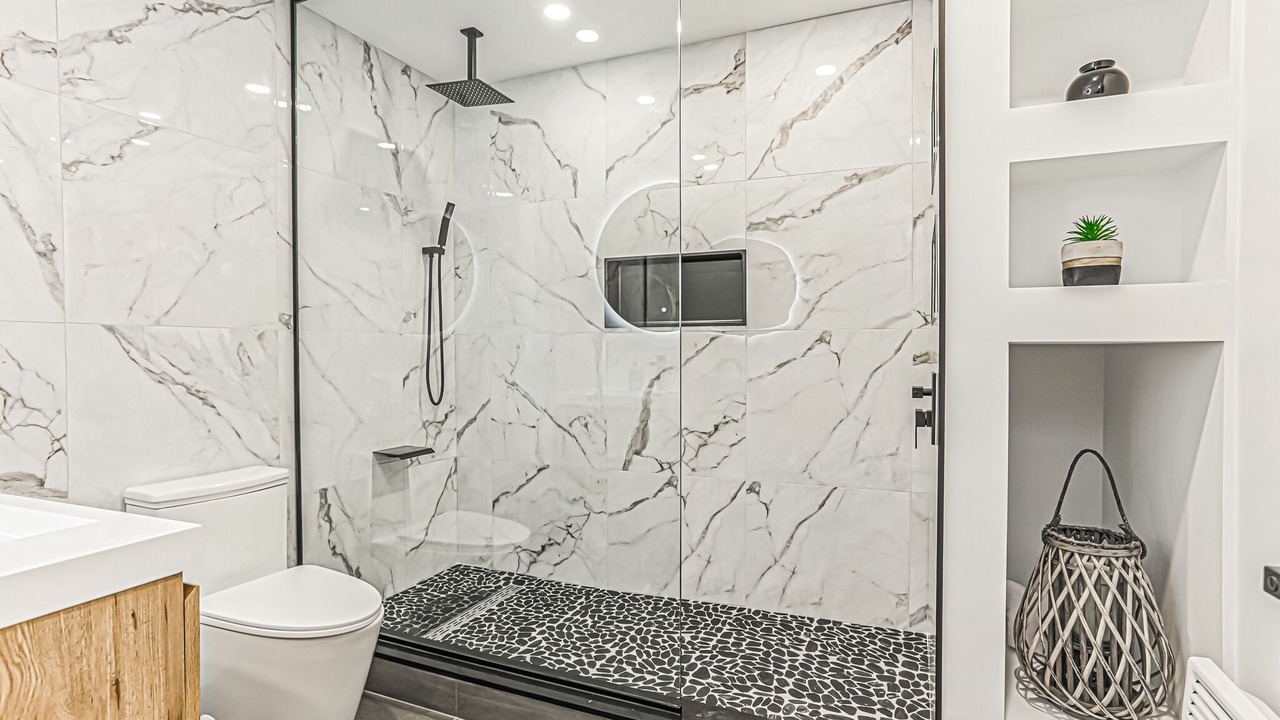 Photo of Bathroom in Prevost