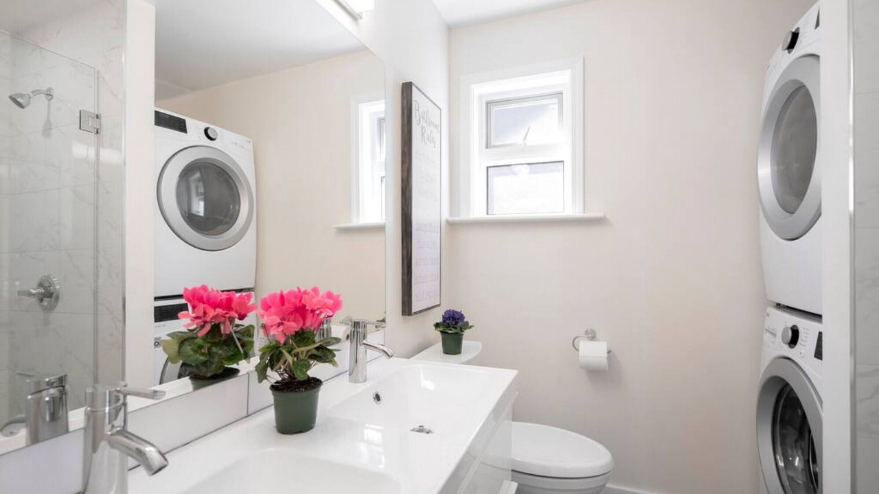 Photo of Bathroom in Kitsilano