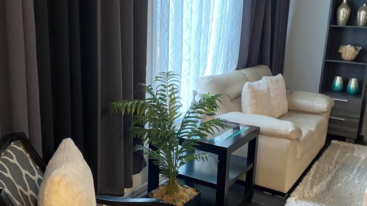 Photo of Livingroom in Niagara Falls