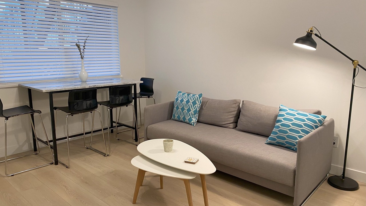 Photo of Livingroom in Riley Park