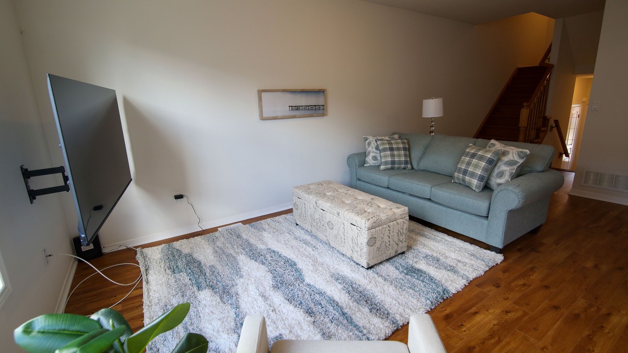 Photo of Livingroom in Stoney Creek