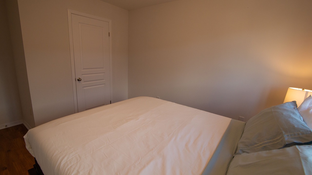 Photo of Bedroom in Stoney Creek