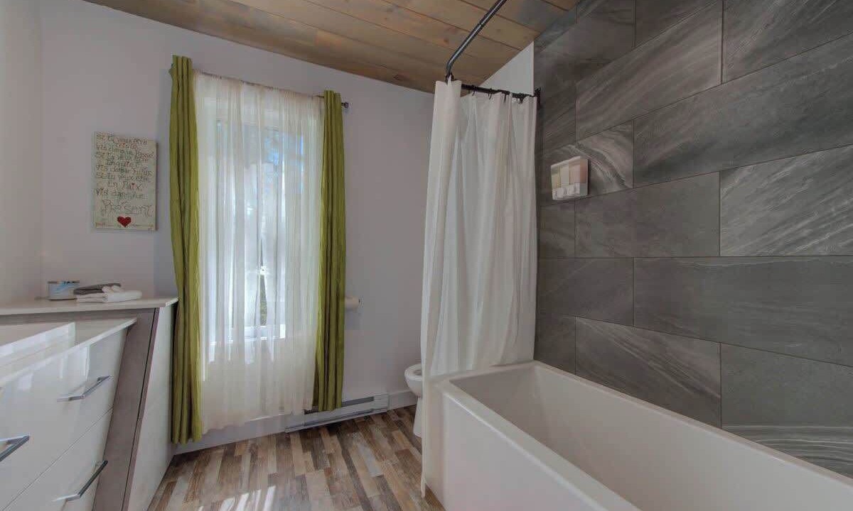 Photo of Bathroom in Mauricie