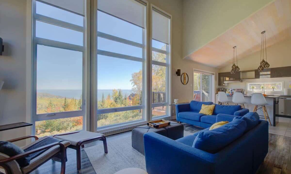 Photo of Livingroom in Saint-Joseph-de-la-Rive