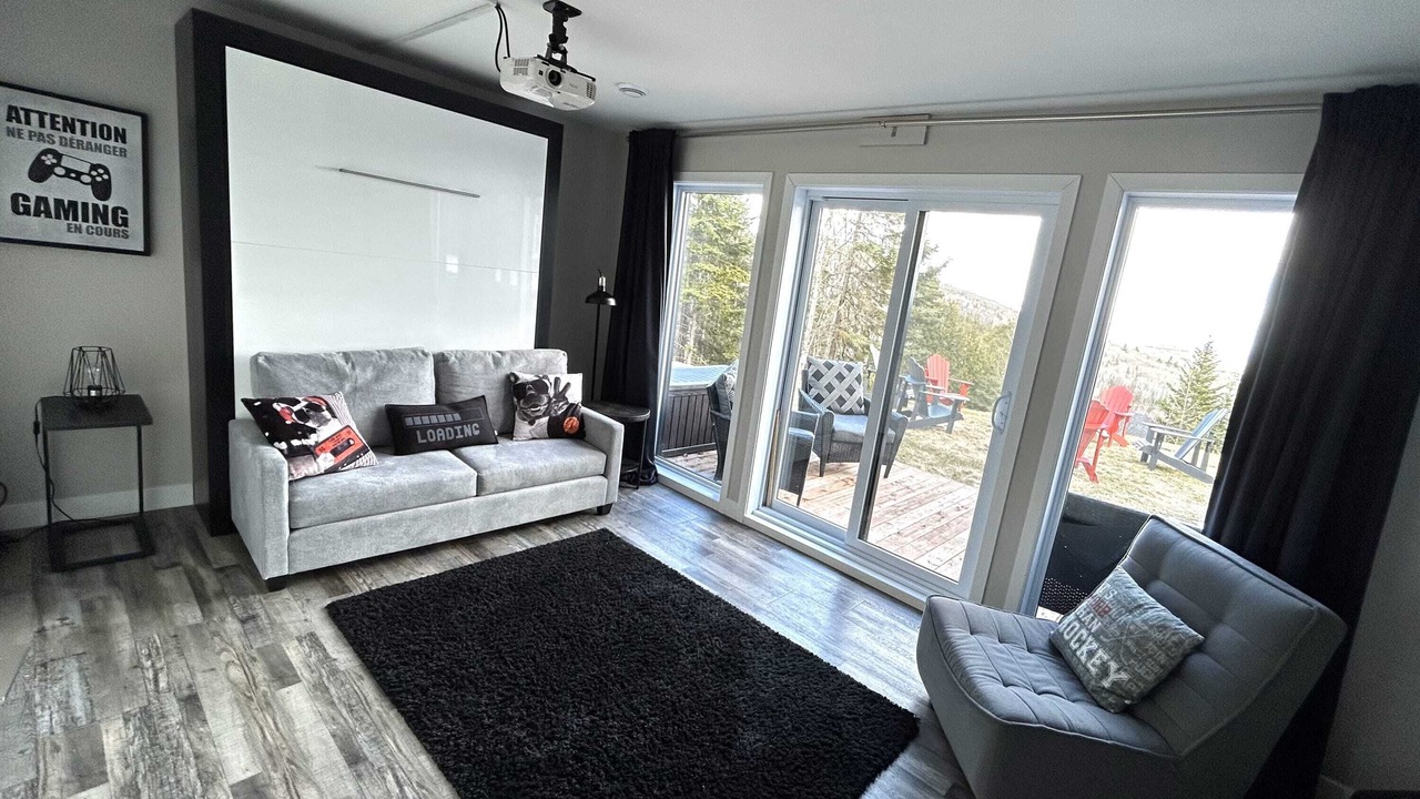 Photo of Livingroom in Saint-Joseph-de-la-Rive
