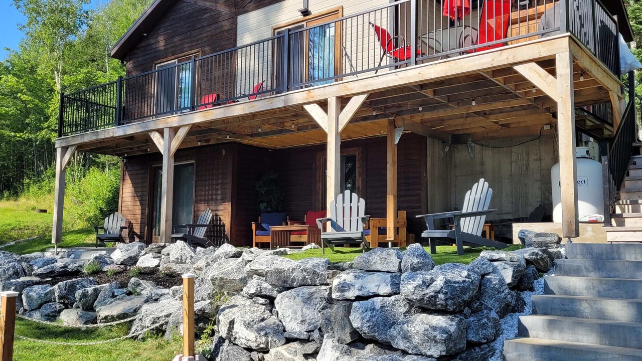 Photo of Patio Balcony in Pohenegamook