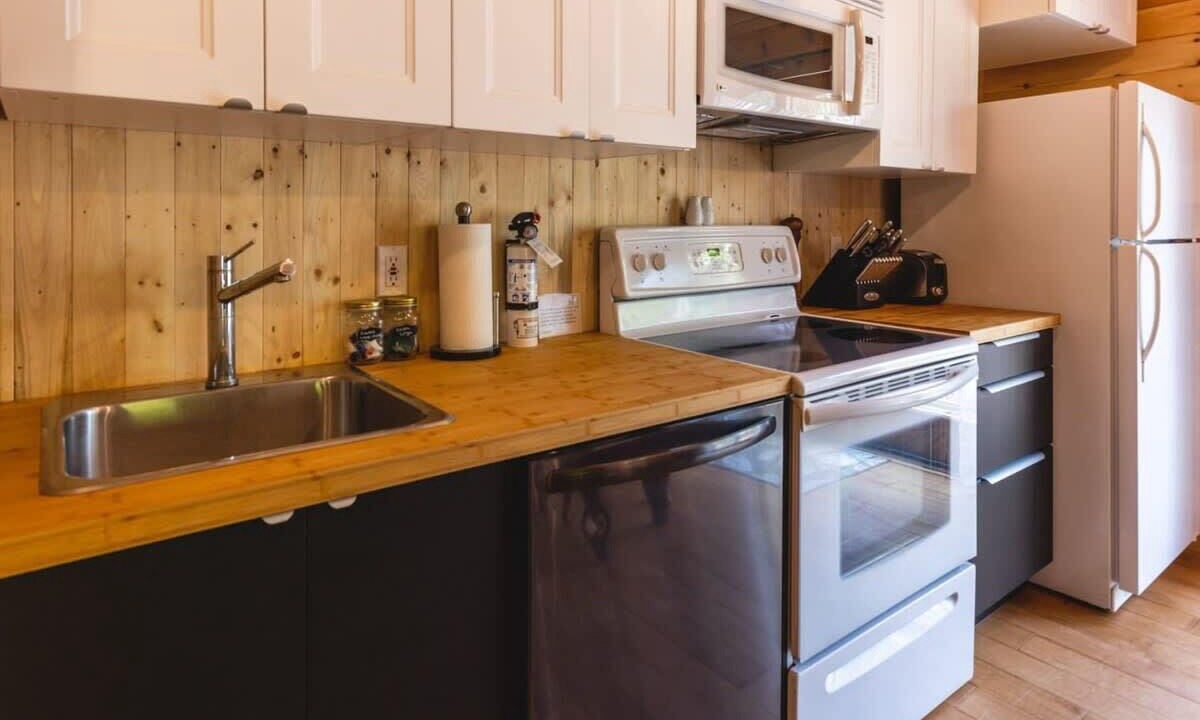 Photo of Kitchen in Pohenegamook