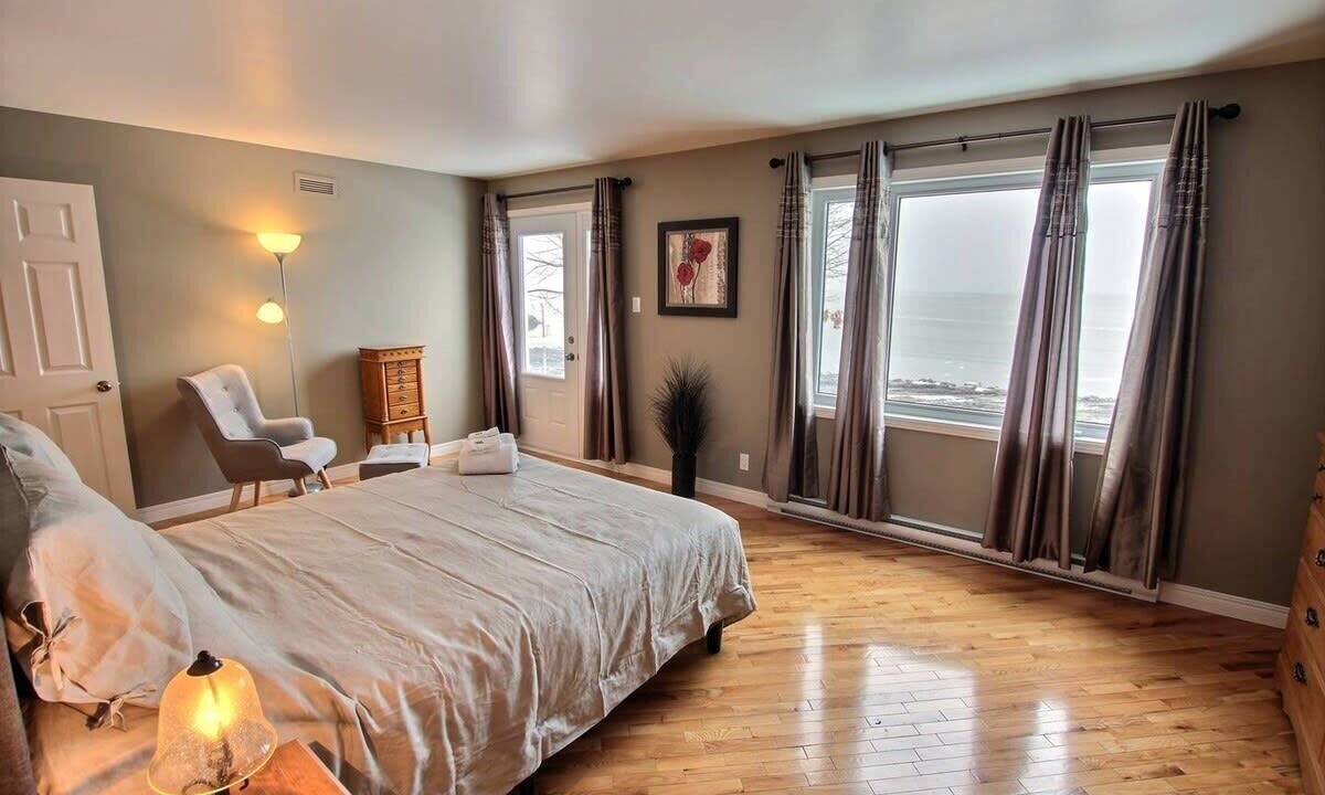 Photo of Bedroom in Saint Irenee