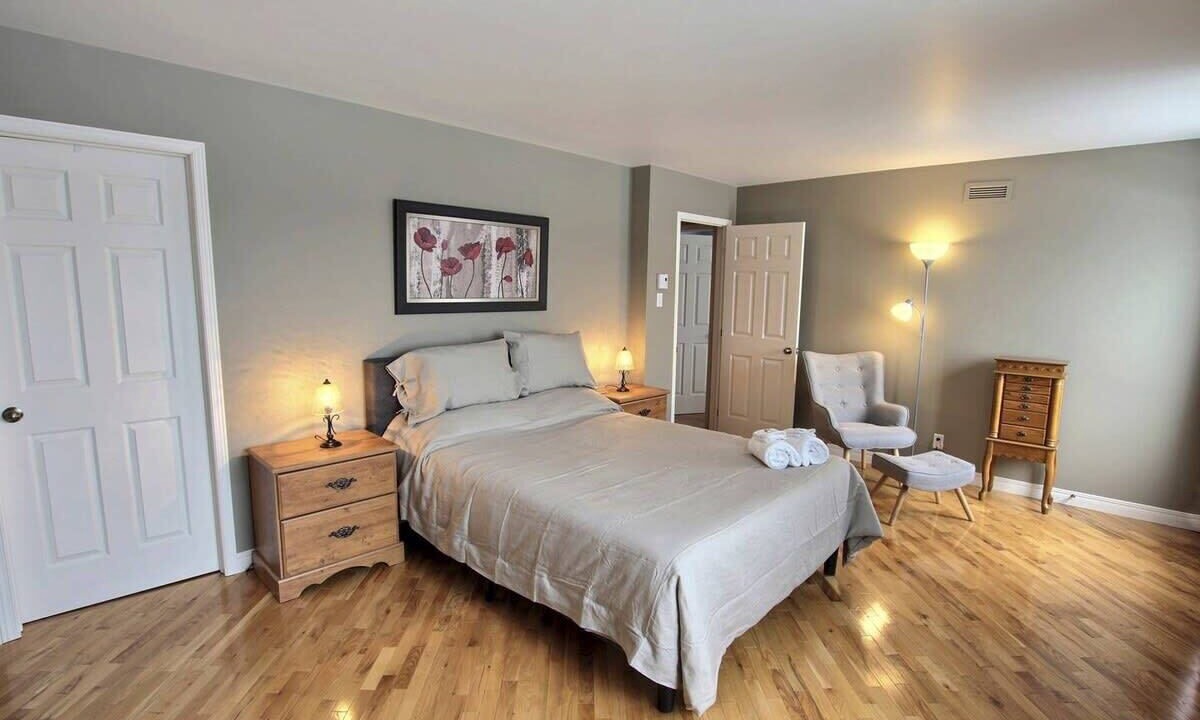 Photo of Bedroom in Saint Irenee