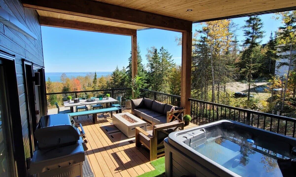 Photo of Patio Balcony in Saint-Joseph-de-la-Rive