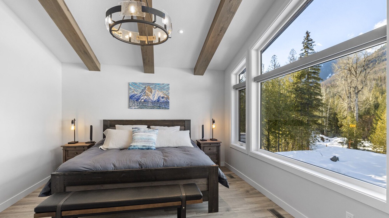 Photo of Bedroom in East Kootenay