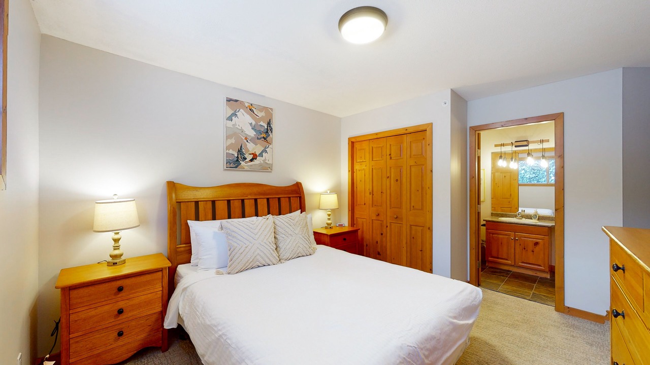 Photo of Bedroom in Big White Ski Resort