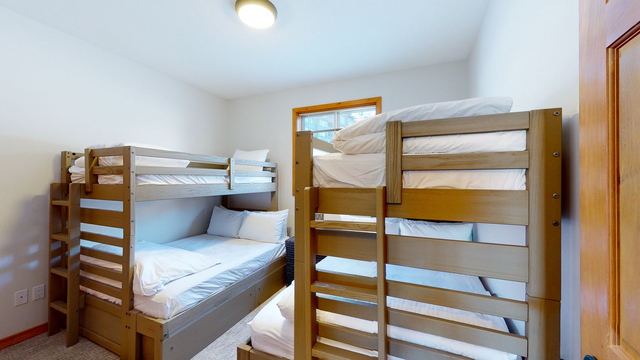 Photo of Bedroom in Big White Ski Resort
