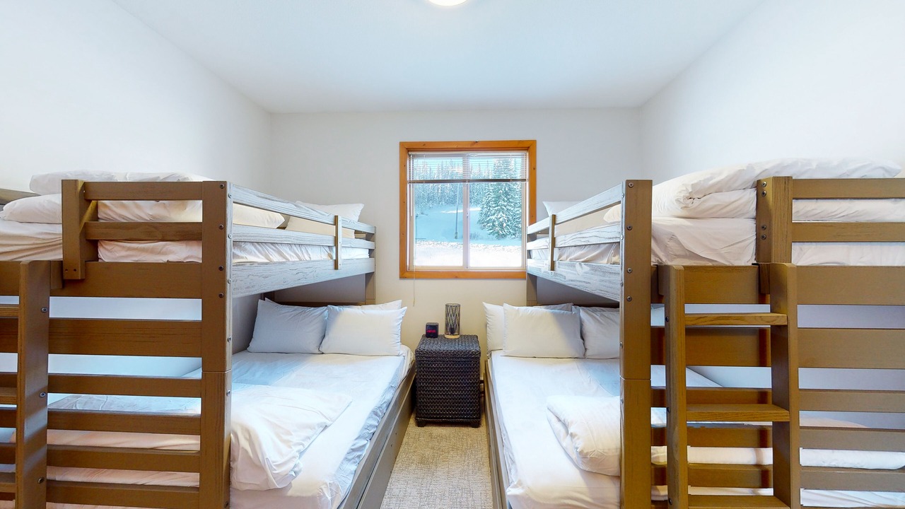 Photo of Bedroom in Big White Ski Resort