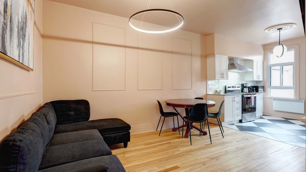 Photo of Livingroom in Hochelaga