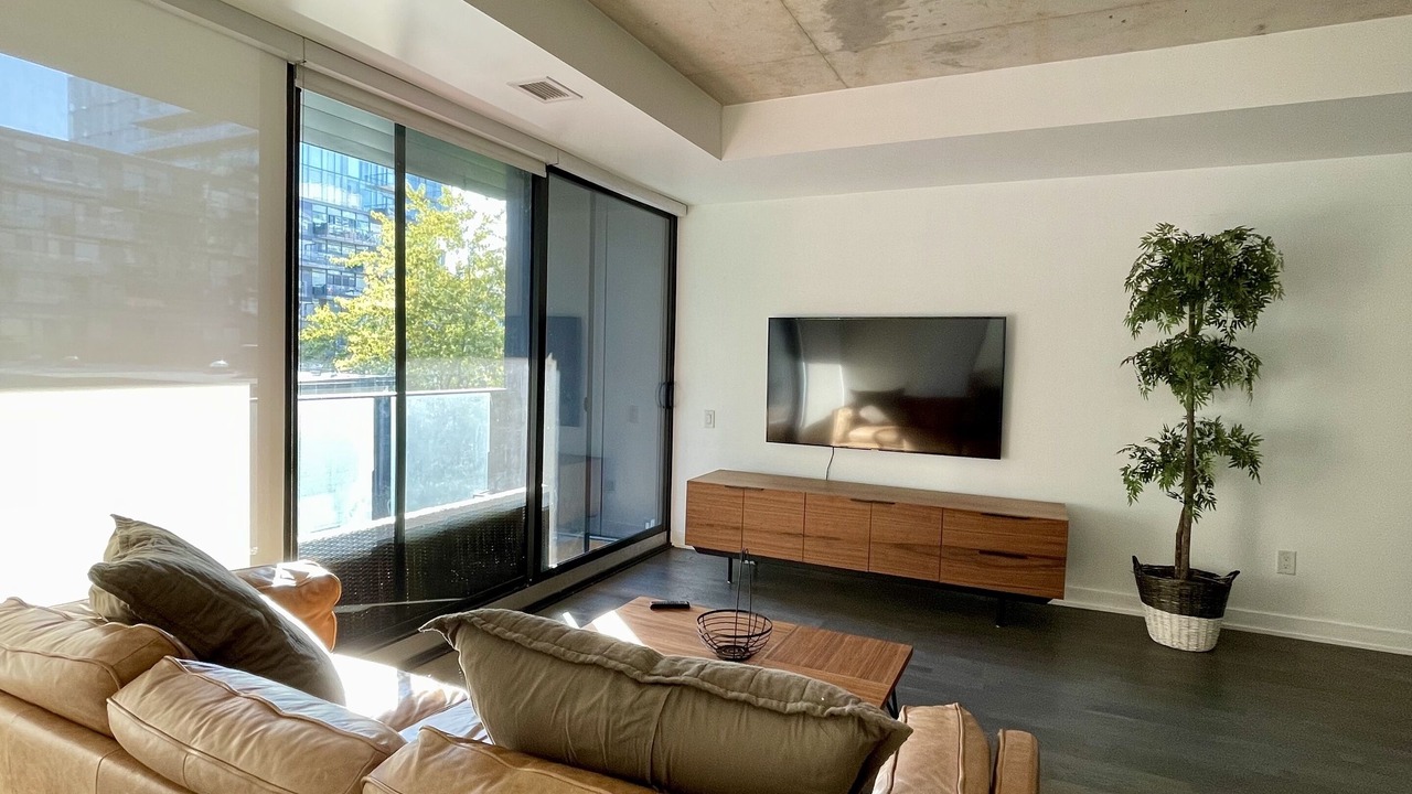 Photo of Livingroom in Fort York