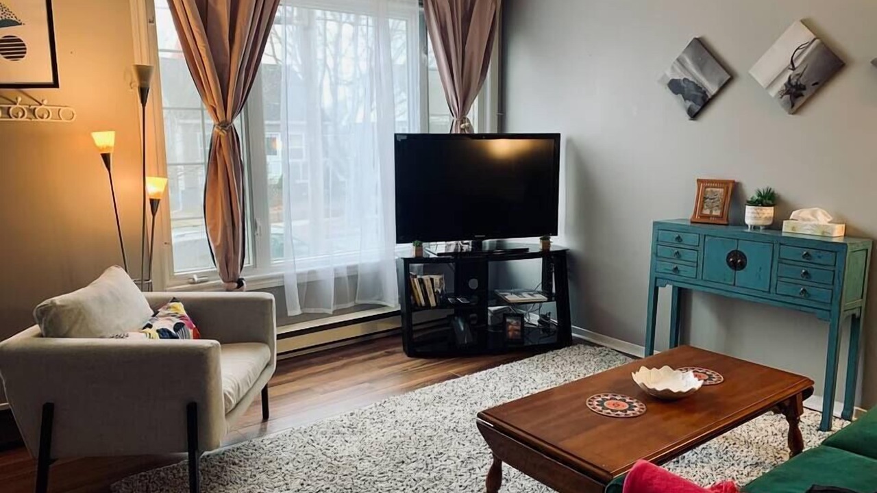 Photo of Livingroom in North End