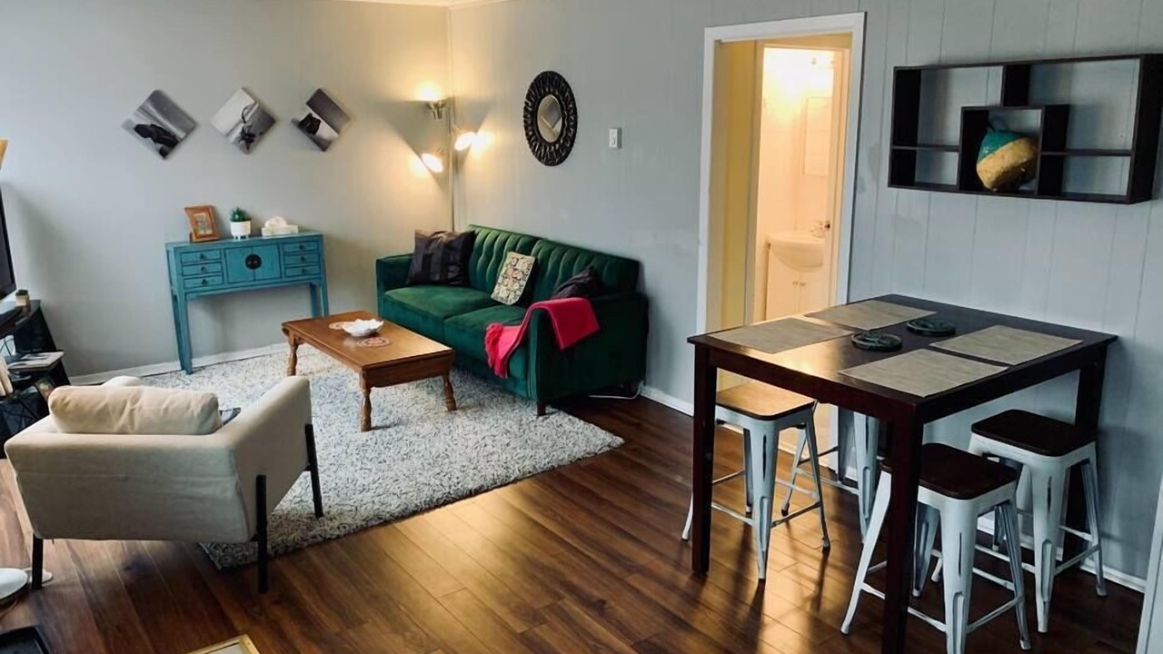Photo of Livingroom in North End