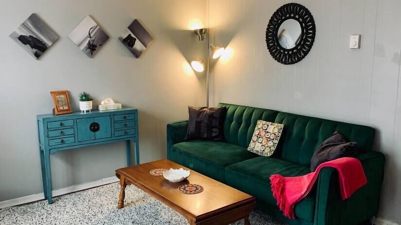 Photo of Livingroom in North End
