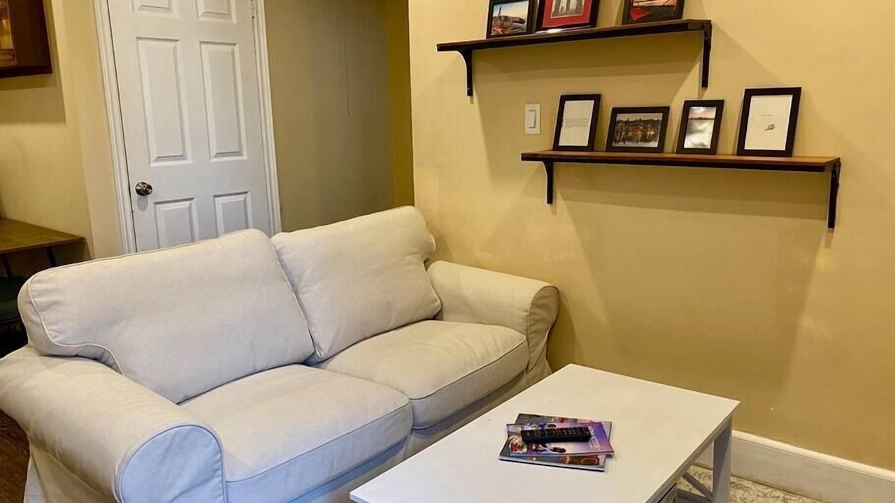 Photo of Livingroom in North End