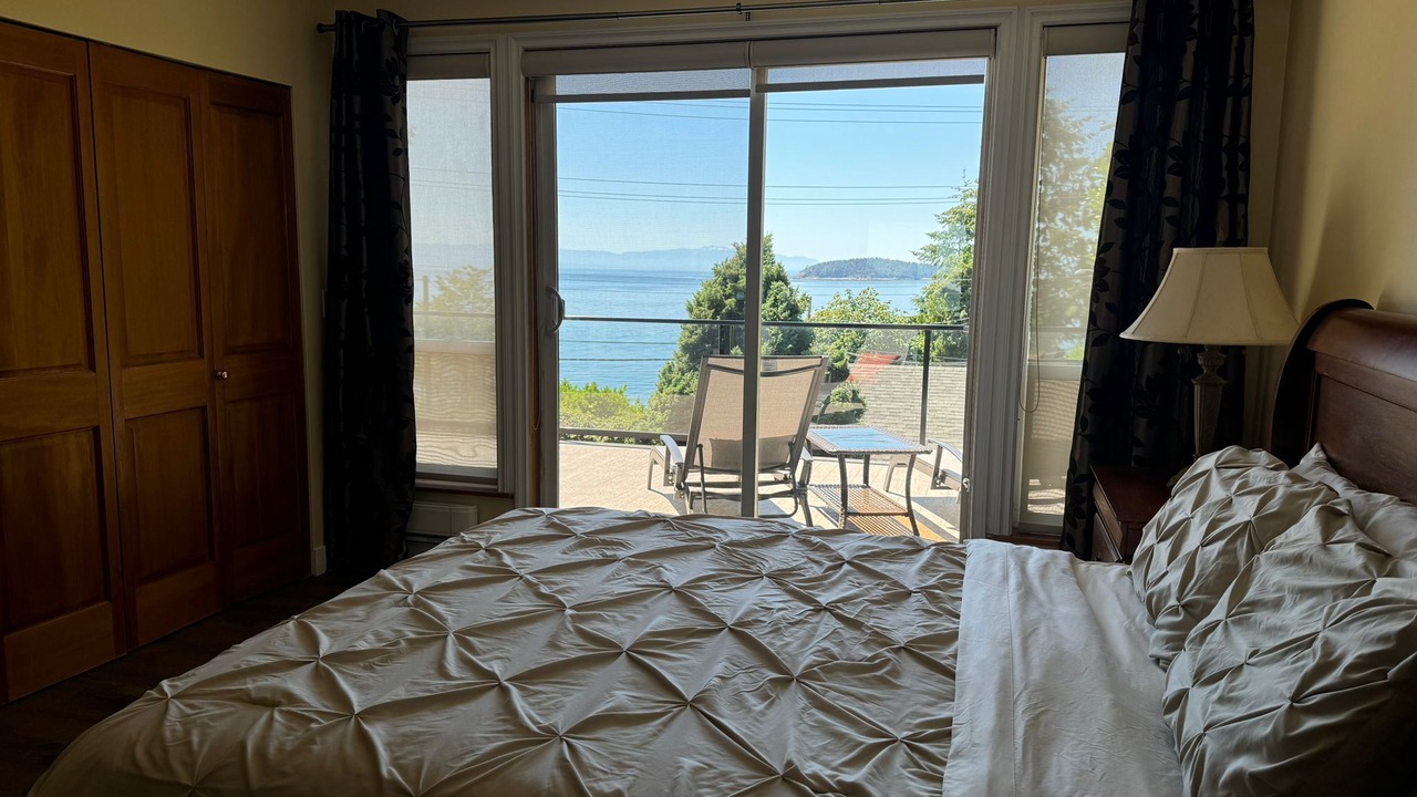 Photo of Bedroom in Selma Park