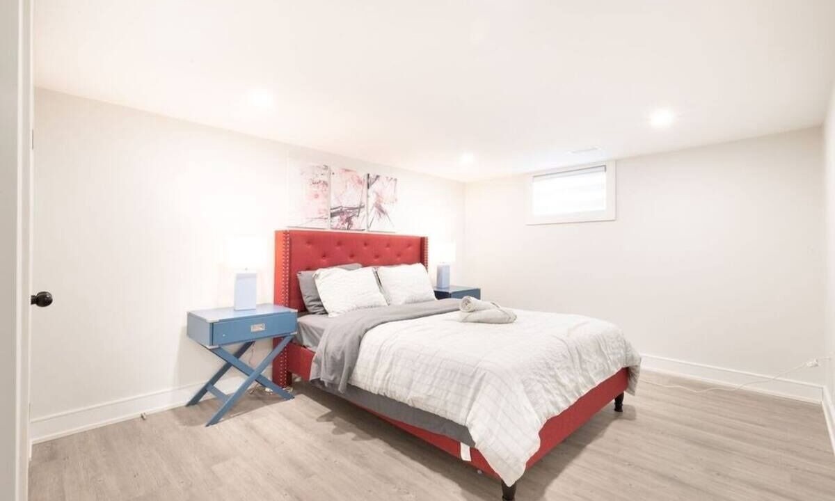 Photo of Bedroom in Clanton Park