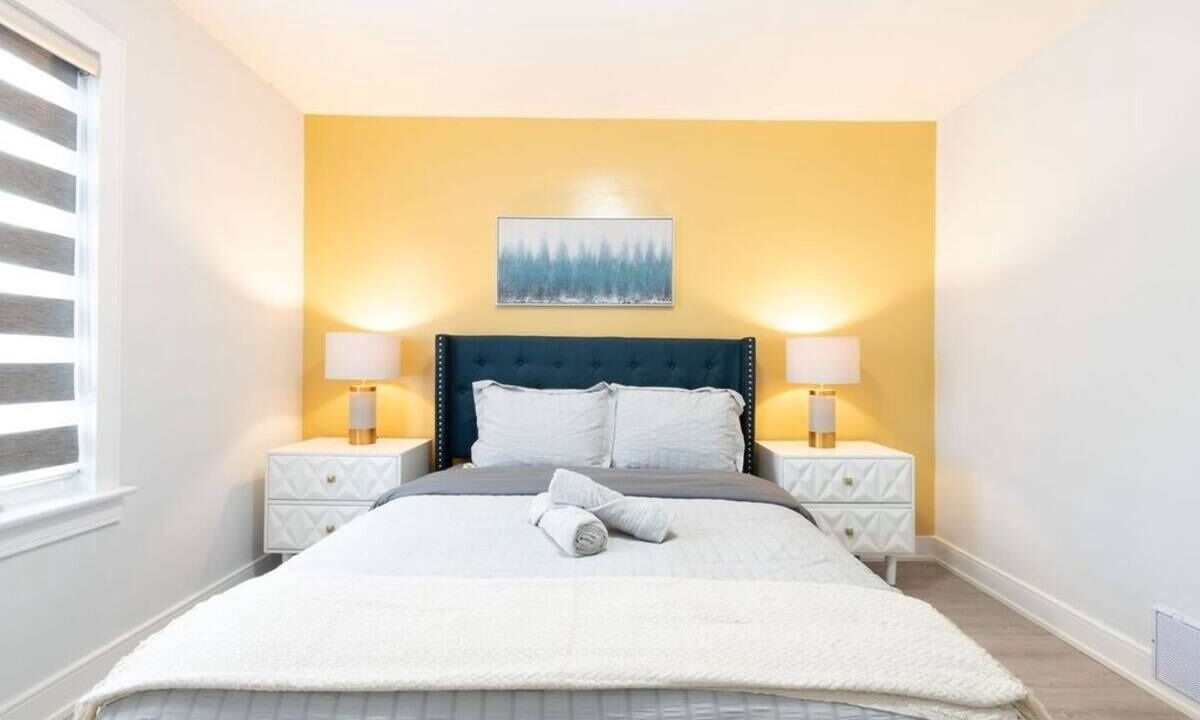 Photo of Bedroom in Clanton Park