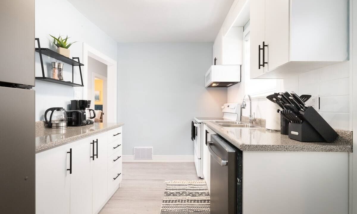 Photo of Kitchen in Clanton Park