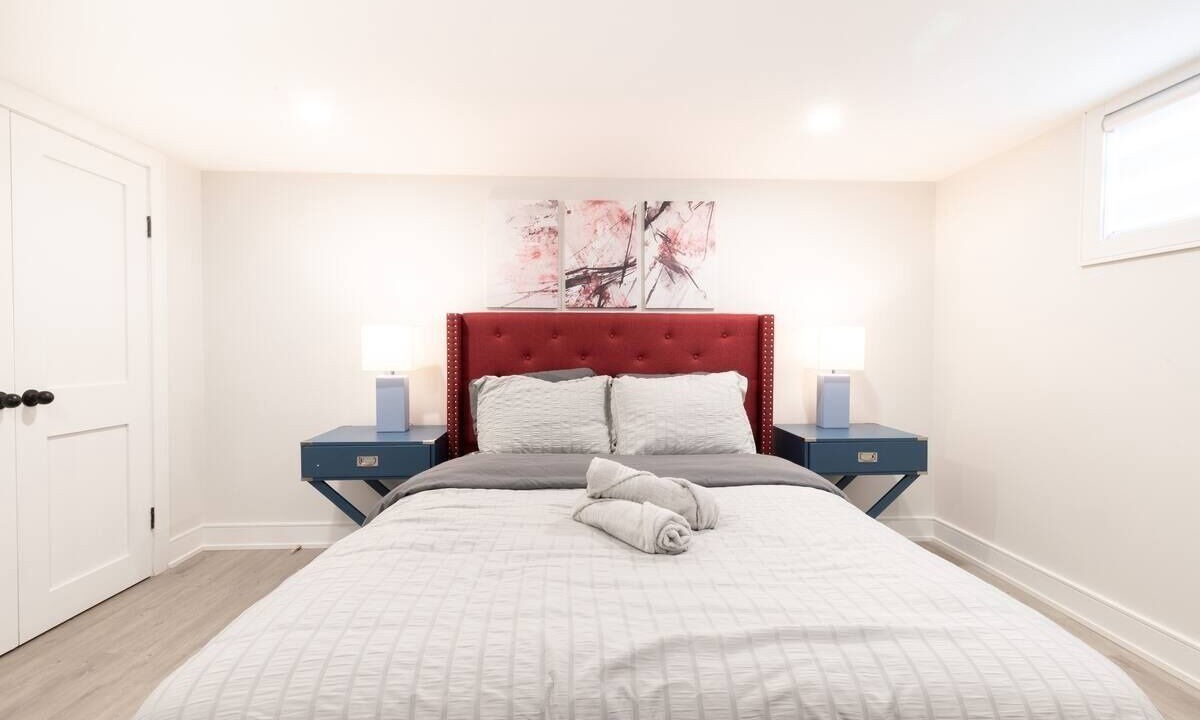 Photo of Bedroom in Clanton Park