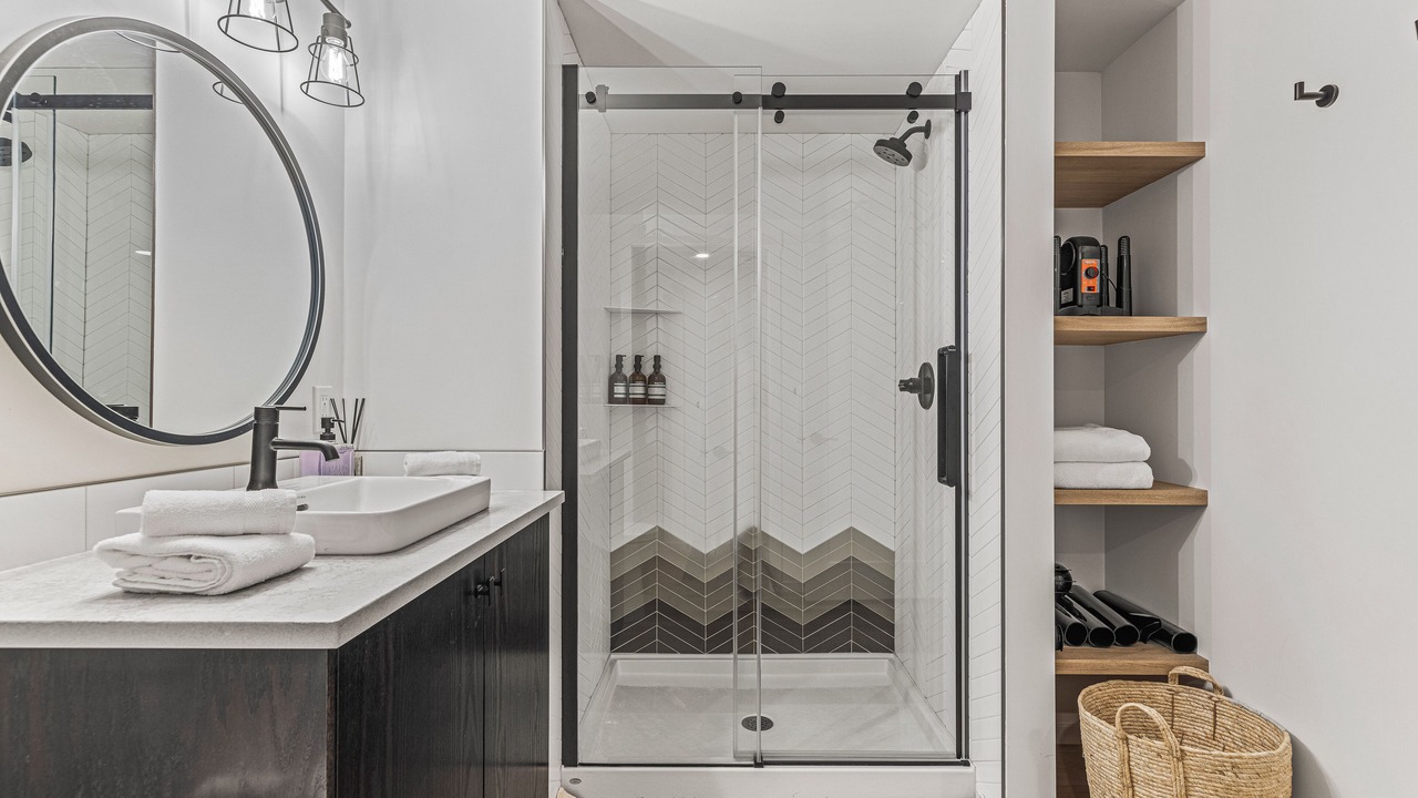 Photo of Bathroom in Cougar Creek