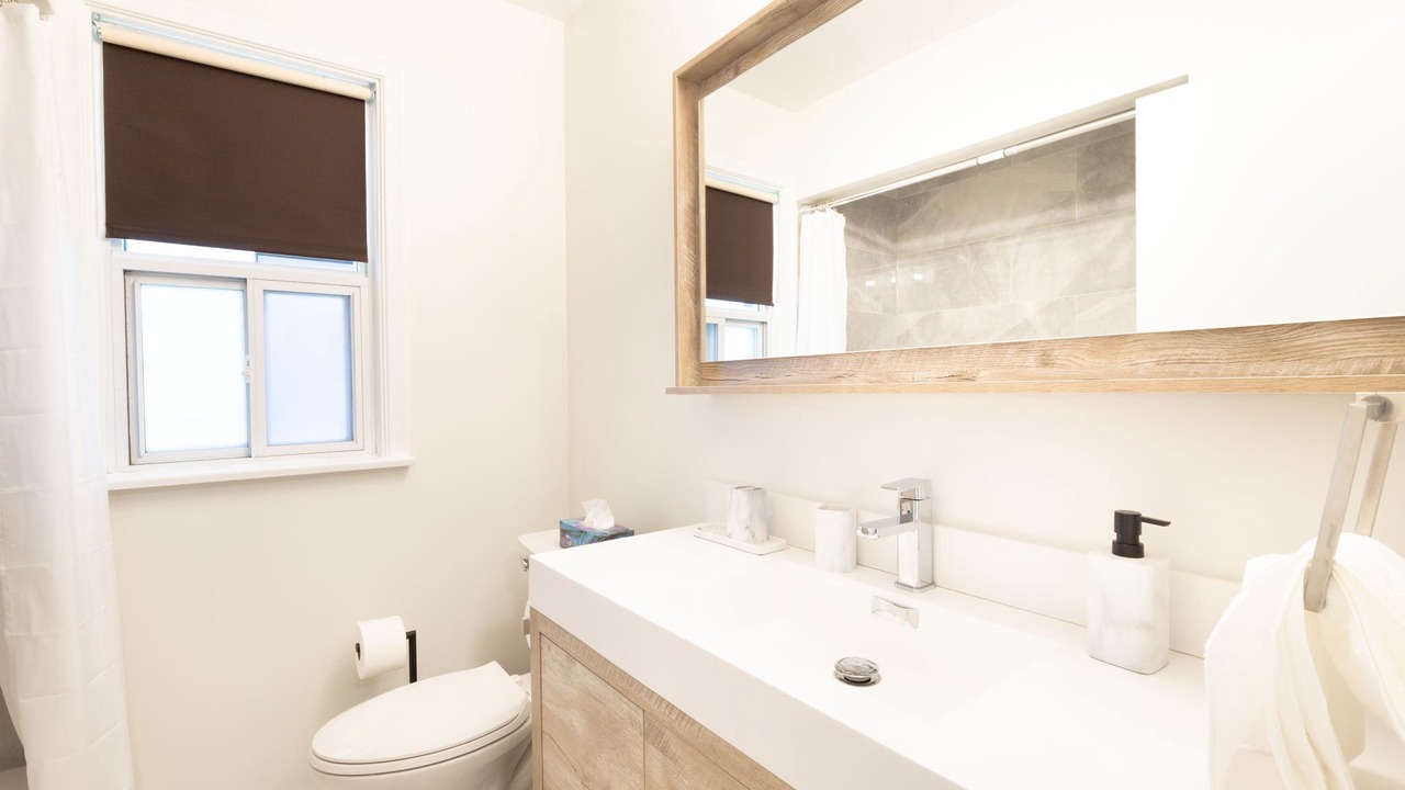 Photo of Bathroom in Willowdale