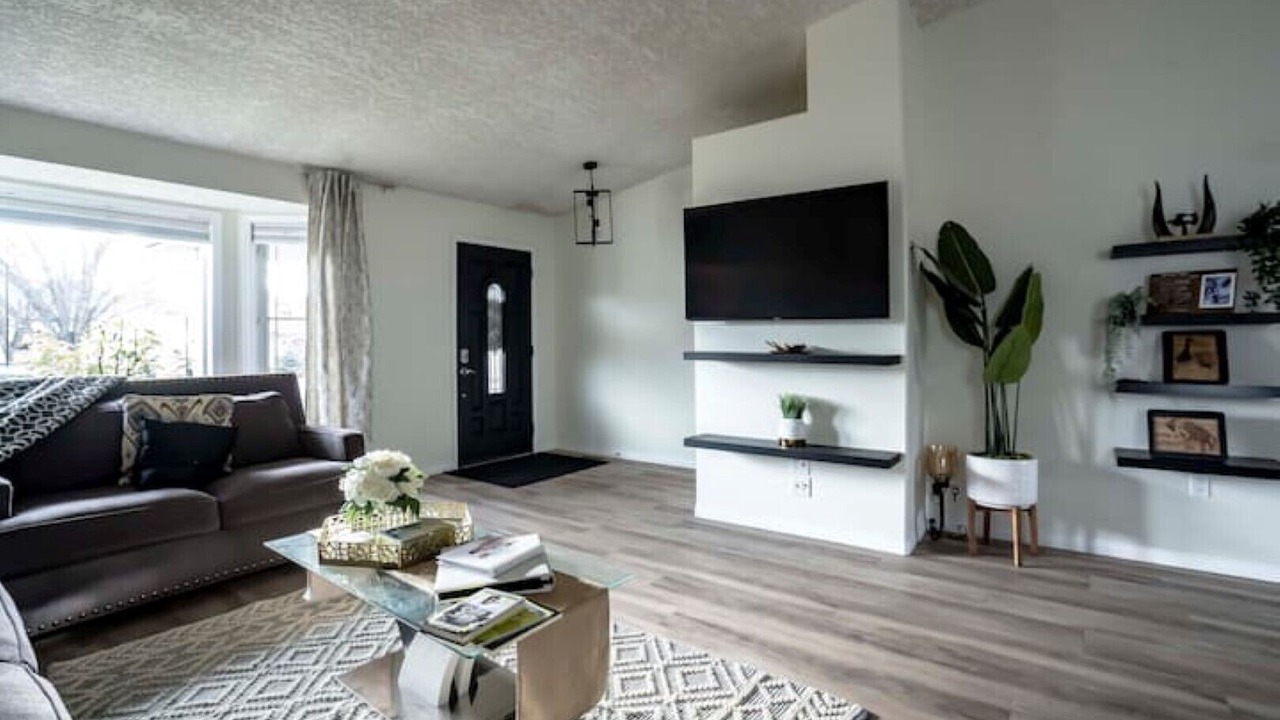 Photo of Livingroom in Grande Prairie