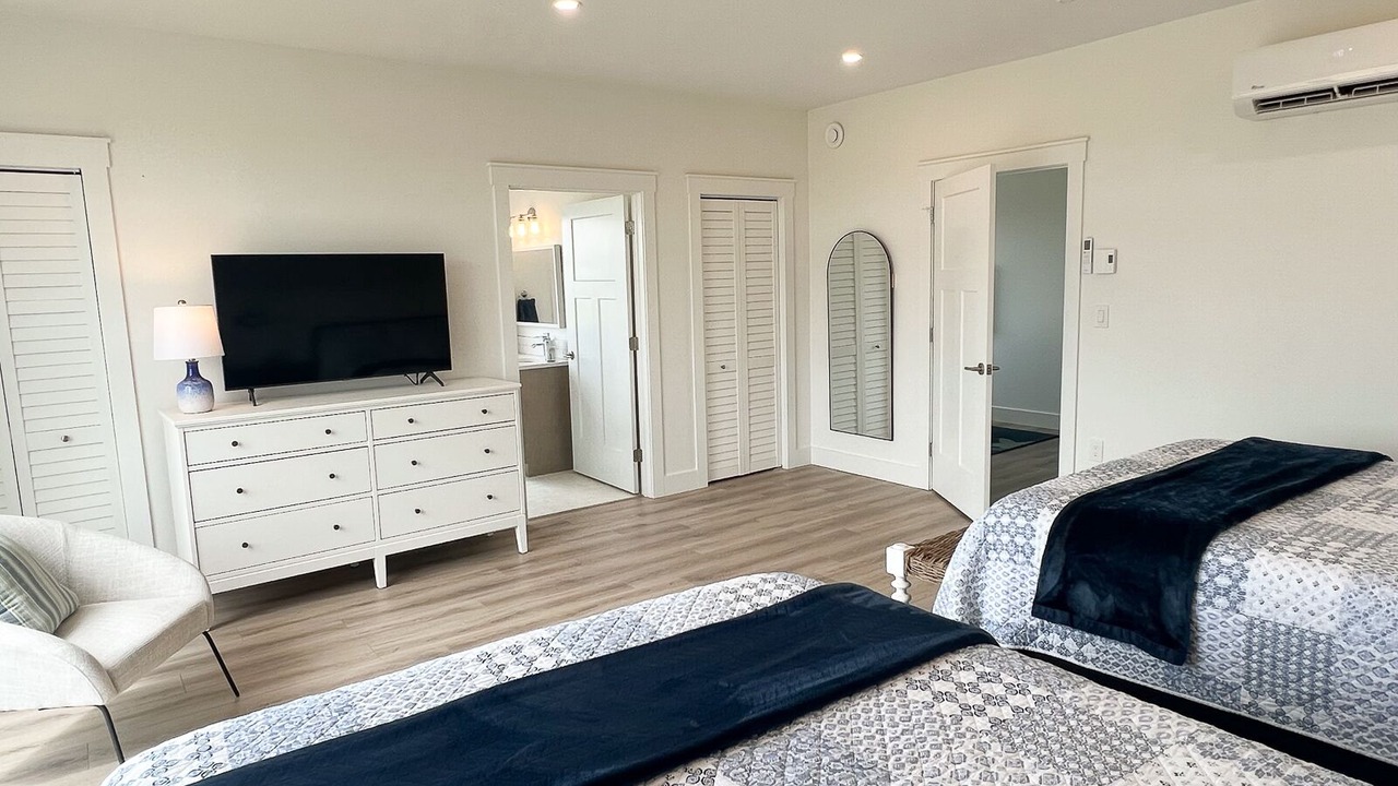 Photo of Bedroom in Sea View