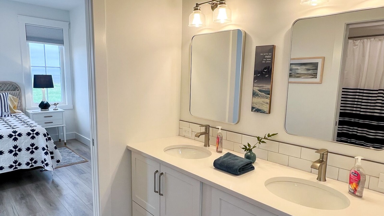 Photo of Bathroom in Sea View