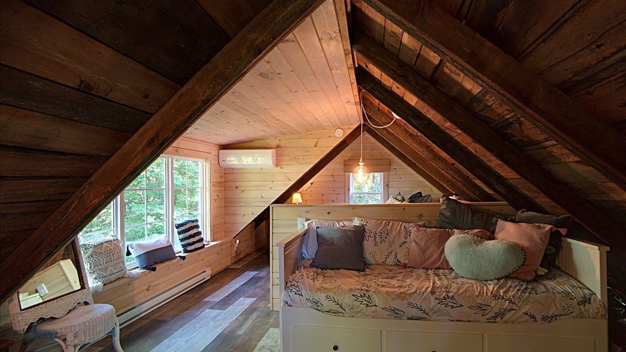 Photo of Livingroom in Lac-Brome