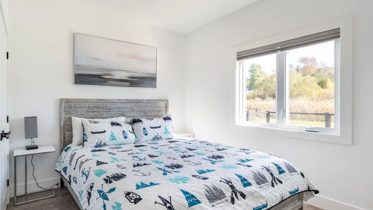 Photo of Bedroom in Wiarton
