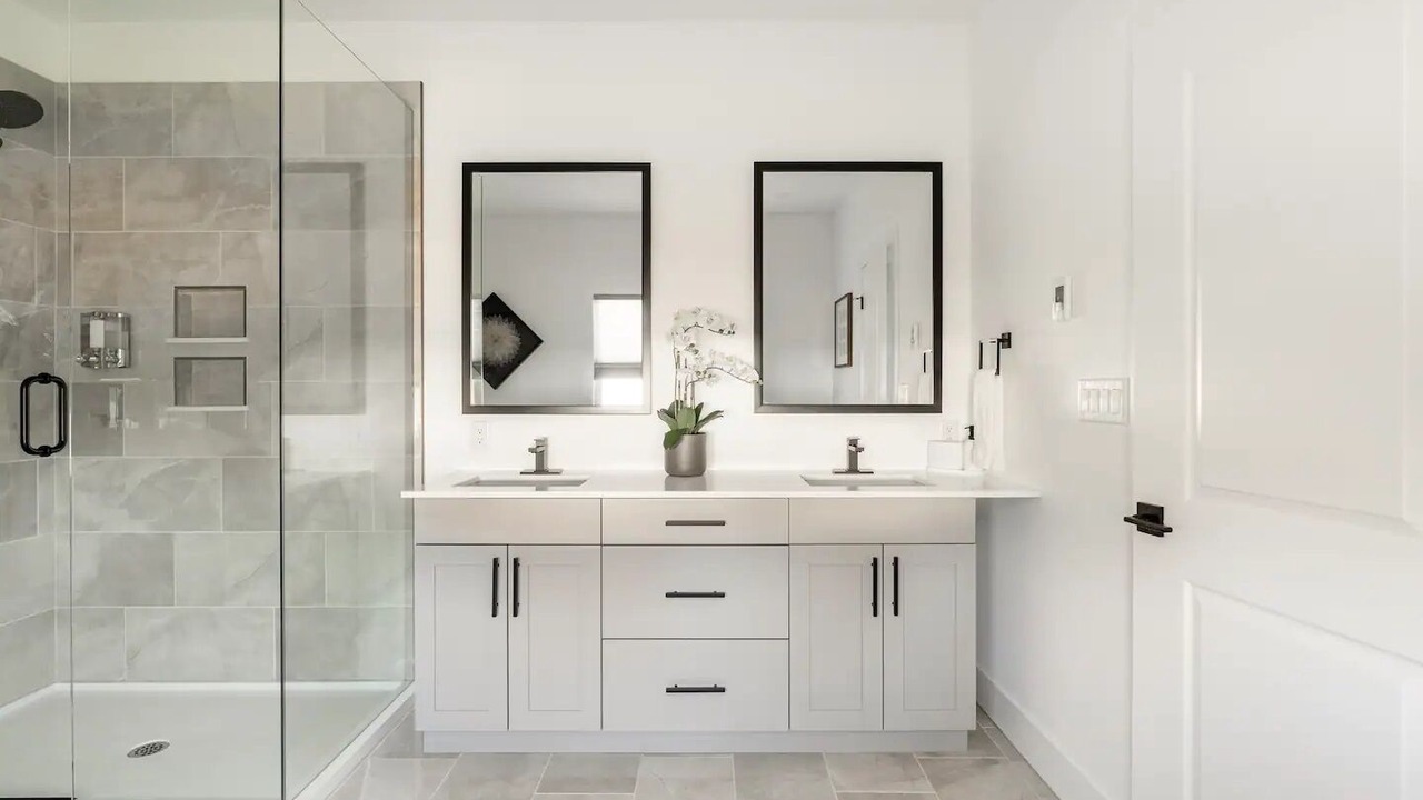 Photo of Bathroom in Wiarton