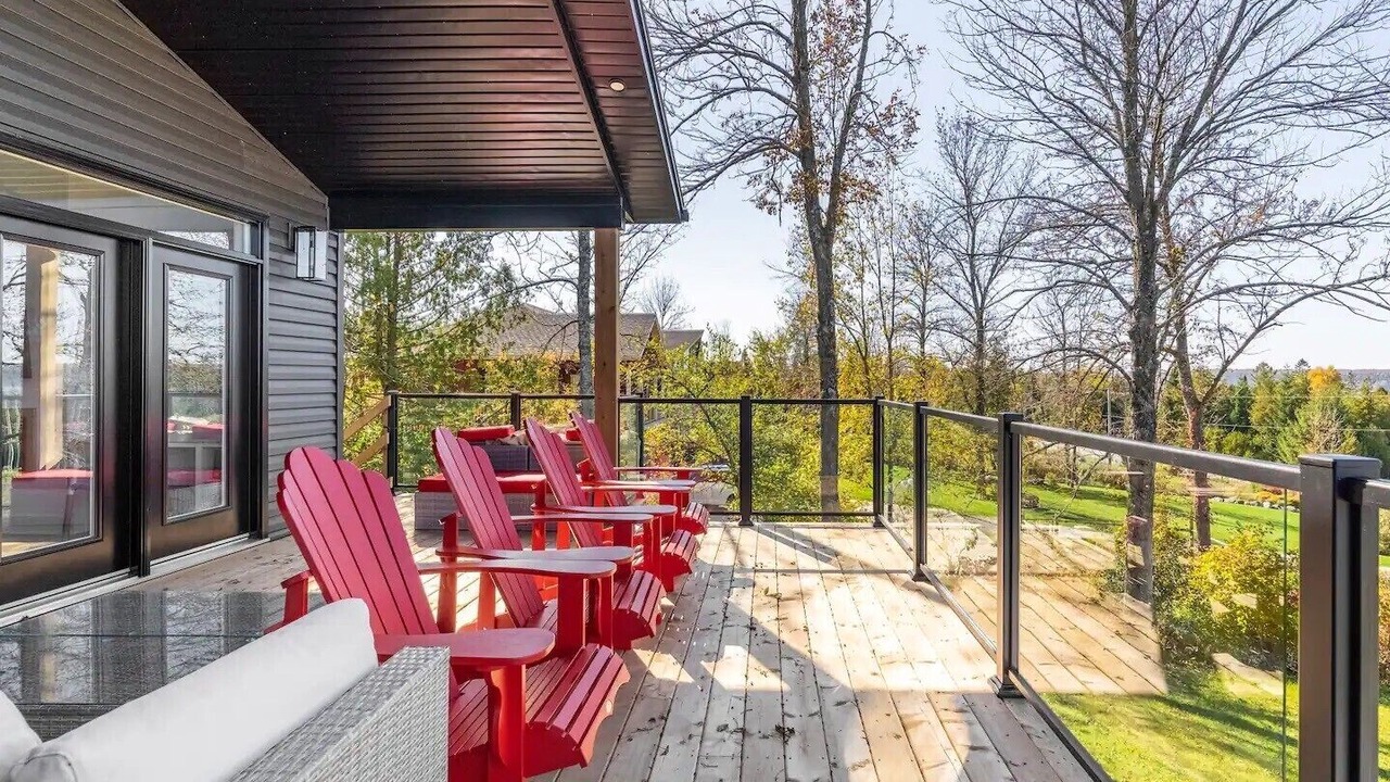 Photo of Patio Balcony in Wiarton