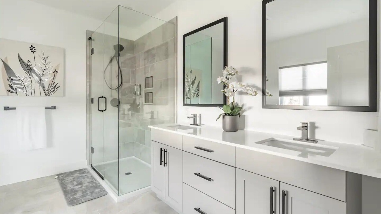 Photo of Bathroom in Wiarton