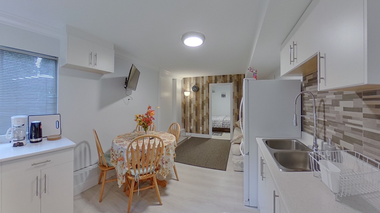 Photo of Kitchen in Guildford
