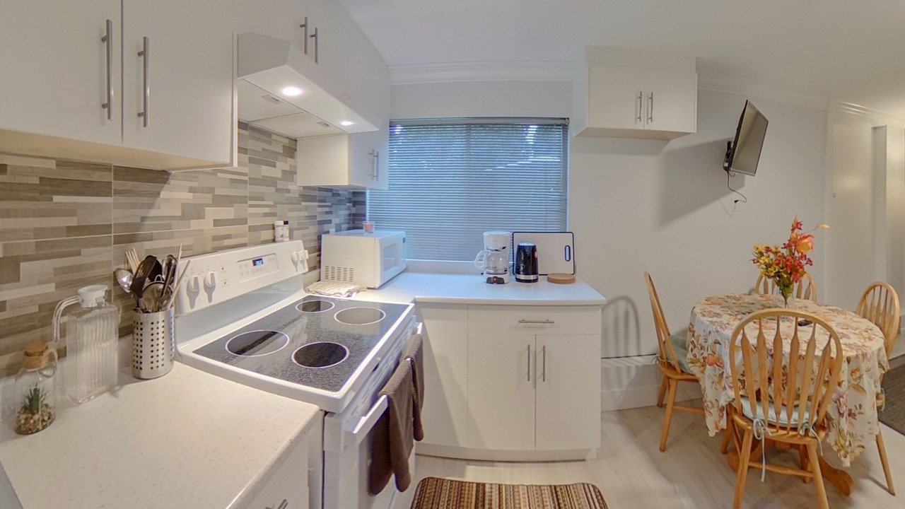 Photo of Kitchen in Guildford