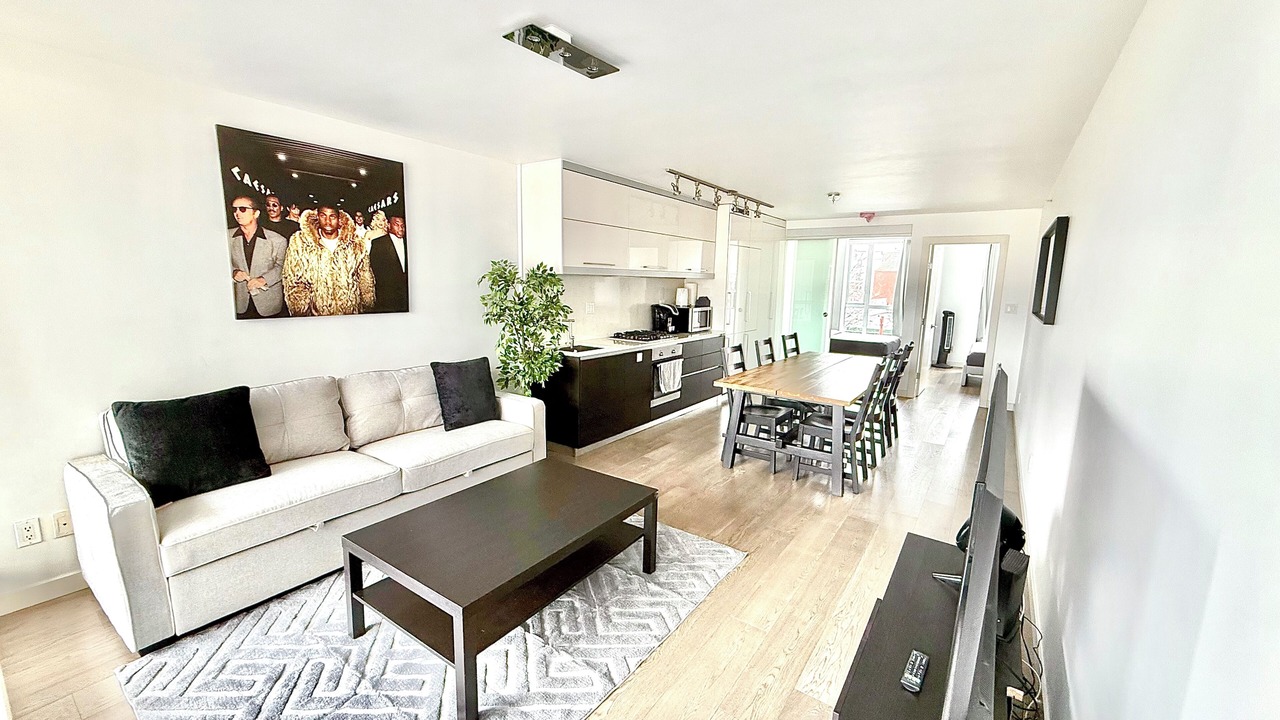 Photo of Livingroom in Chinatown