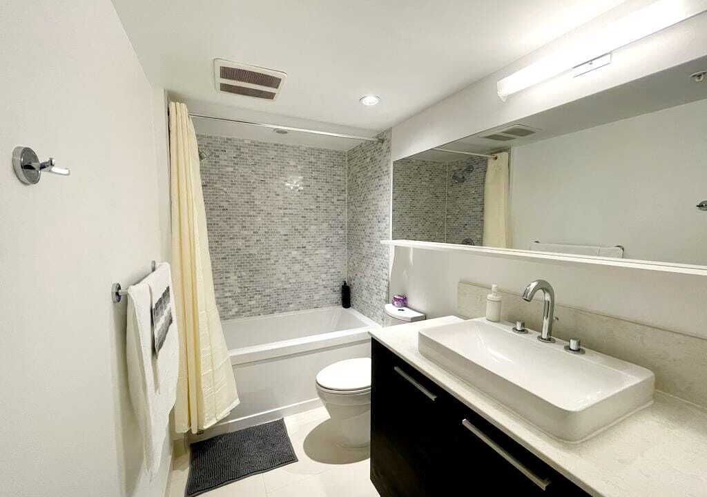 Photo of Bathroom in Chinatown