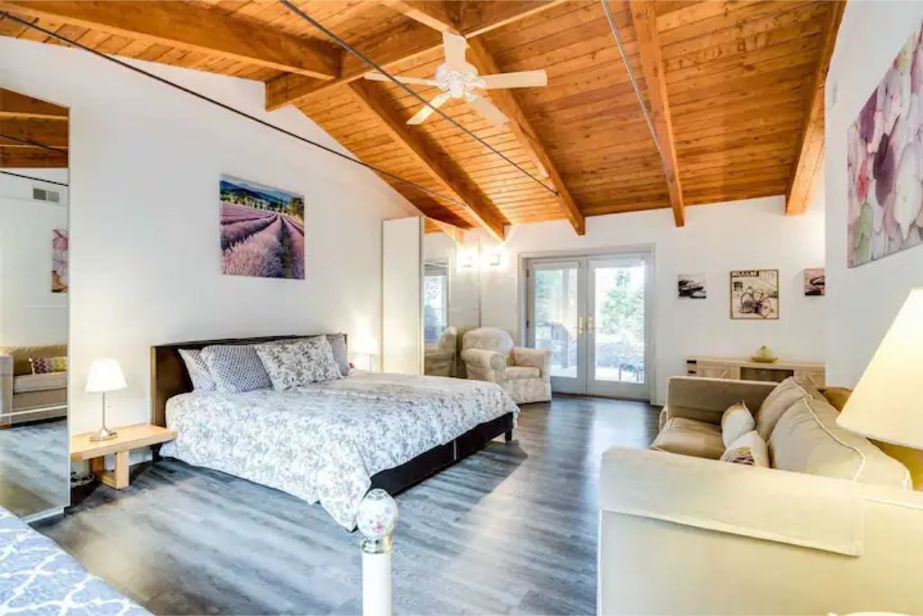 Photo of Bedroom in Fort Erie