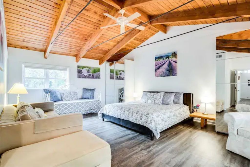 Photo of Bedroom in Fort Erie